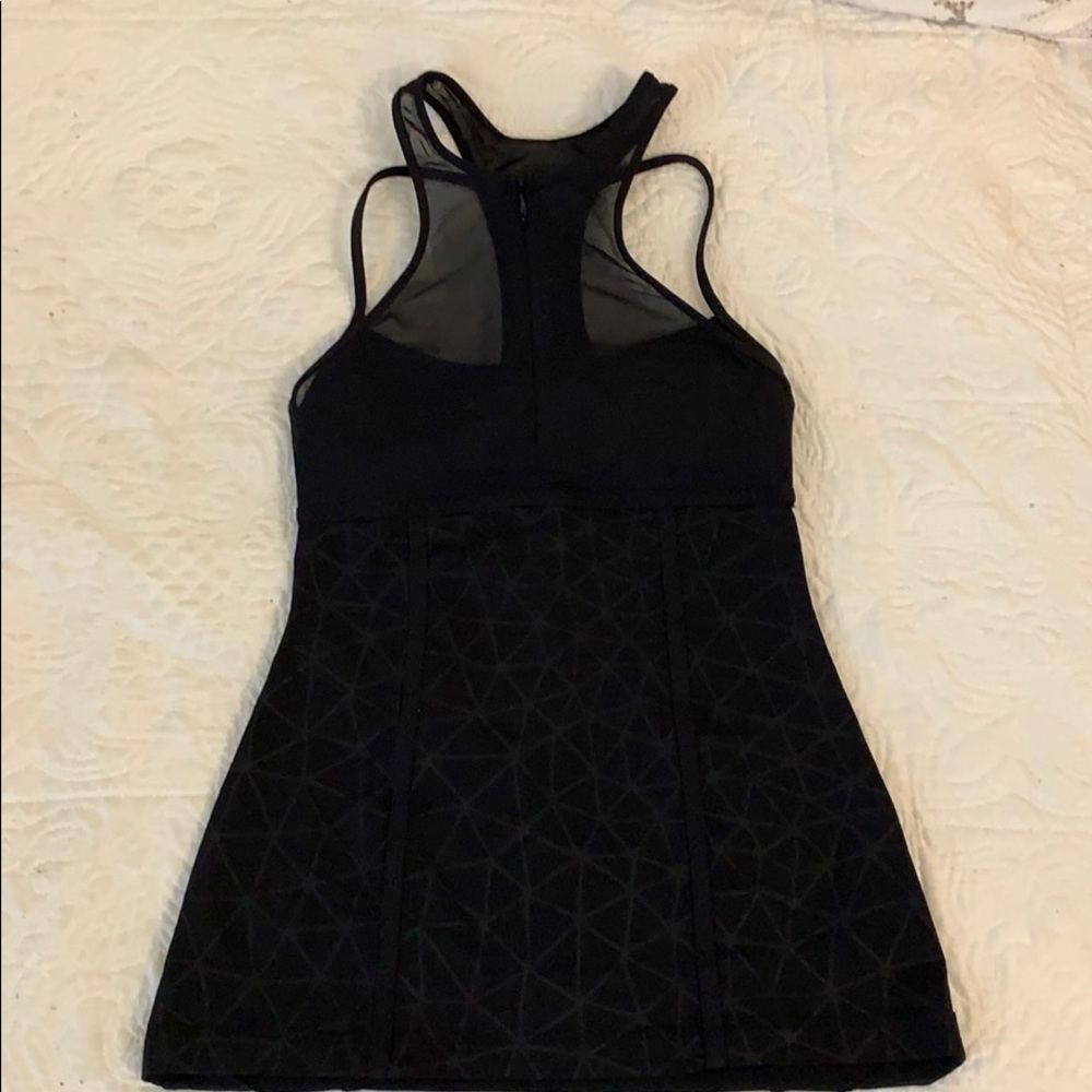 Lululemon mesh tank